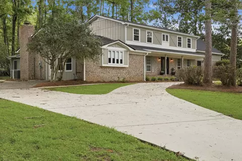 2206 Limerick Dr, Tallahassee, FL 32309