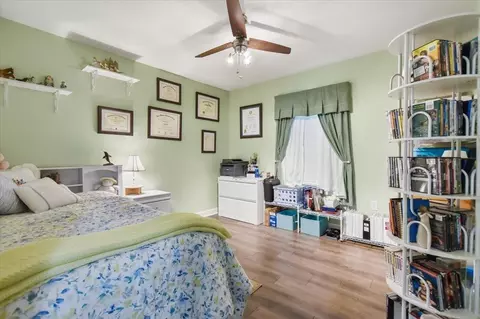 Bedroom - 231 NE Green Tree Ter, Lee, FL 32059 photo 2 of 5