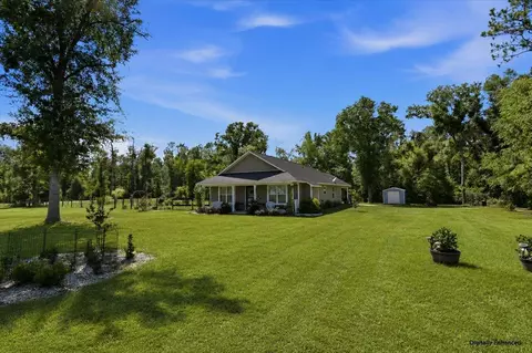 Exterior - 231 NE Green Tree Ter, Lee, FL 32059 photo 13 of 22