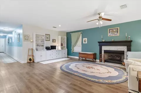 Living - 231 NE Green Tree Ter, Lee, FL 32059 photo 1 of 2