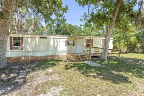 625 Maple St, Alligator Point, FL 32346