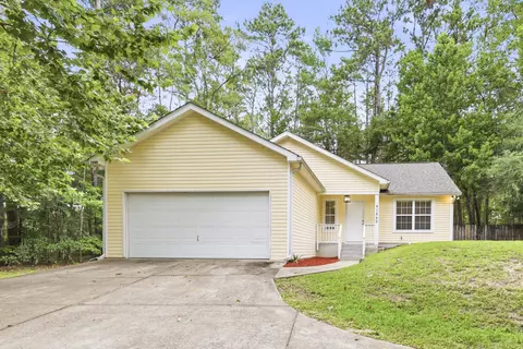 7849 W Briarcreek Rd, Tallahassee, FL 32312
