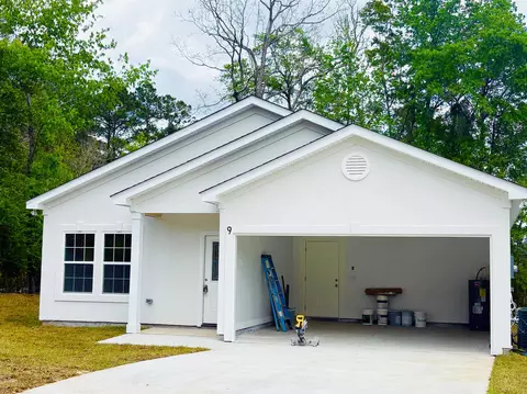 9 Falls Ln, Havana, FL 32333