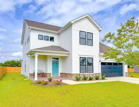 94 Springdale Dr, Crawfordville, FL 32327
