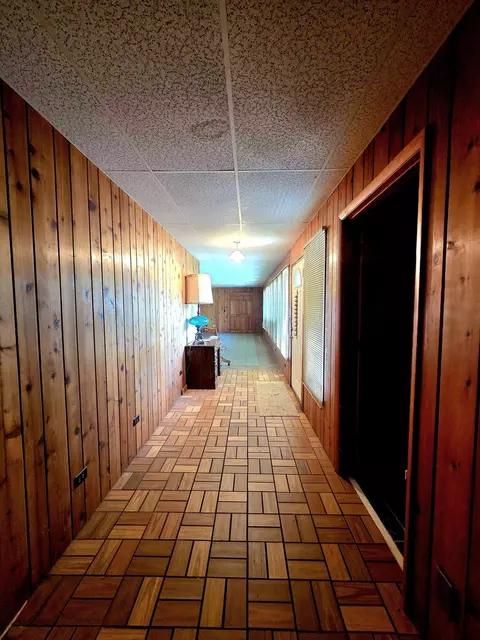 Entry Way - 200 Elm St, Perry, FL 32347 photo 2 of 2