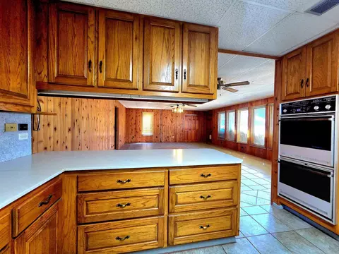 Kitchen - 200 Elm St, Perry, FL 32347 photo 4 of 9