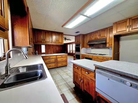 Kitchen - 200 Elm St, Perry, FL 32347 photo 1 of 7