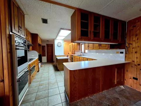 Kitchen - 200 Elm St, Perry, FL 32347 photo 4 of 7