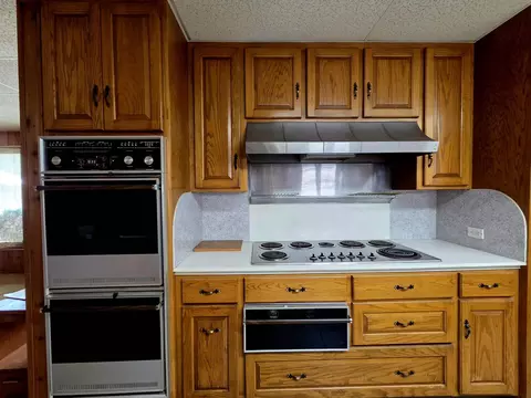 Kitchen - 200 Elm St, Perry, FL 32347 photo 7 of 7