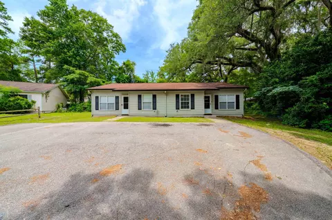 5041 Leah Ln #-, Tallahassee, FL 32303