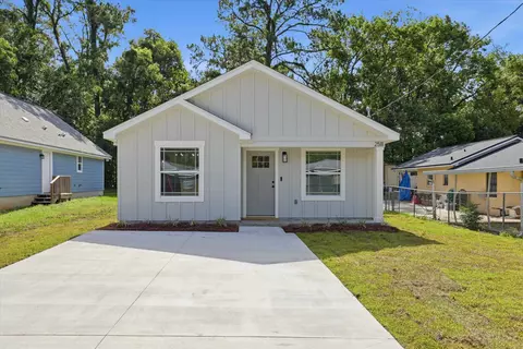 2511 Saxon St, Tallahassee, FL 32310