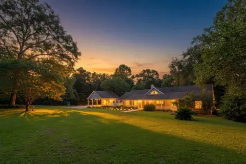 173 Beaver Creek Rd, Havana, FL 32333