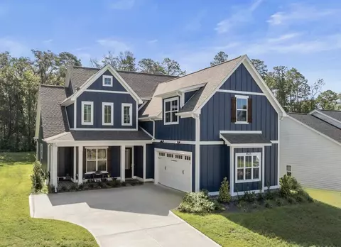 8525 Castle Pine Dr, Tallahassee, FL 32312