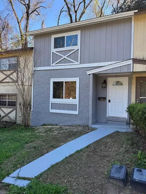 1520 Pullen Rd #16, Tallahassee, FL 32303