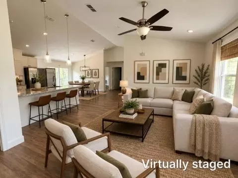 Living - 407 Mae Cato Dr, Midway, FL 32343 photo 2 of 3