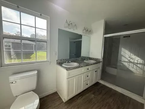 Bath - 407 Mae Cato Dr, Midway, FL 32343 photo 1 of 3
