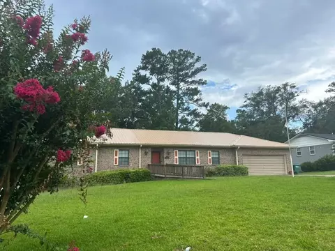 1030 Morgan Ave, Chattahoochee, FL 32324