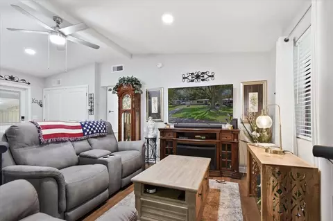 Living - 212 Cypress Rd, Perry, FL 32348 photo 1 of 4