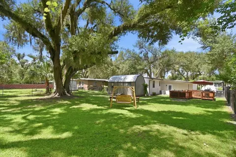 Exterior - 212 Cypress Rd, Perry, FL 32348 photo 7 of 11