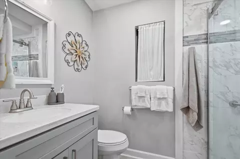 Bath - 212 Cypress Rd, Perry, FL 32348 photo 1 of 4
