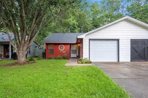 3237 Mound Dr, Tallahassee, FL 32309