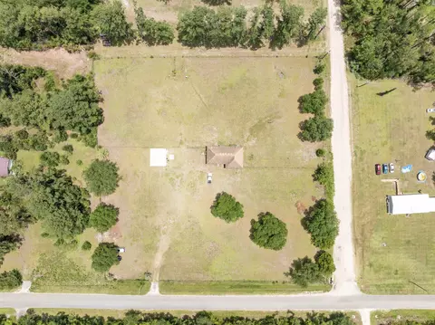 405 SE Apache Ave, Lee, FL 32059 photo 26