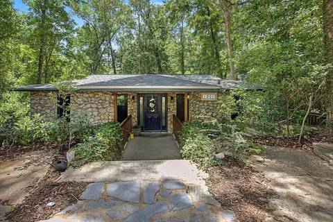 1201 Devils Dip, Tallahassee, FL 32308