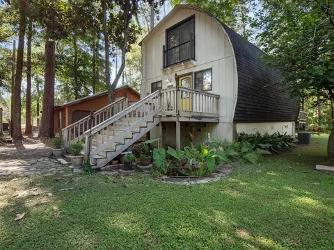 5916 Stoneler Rd, Tallahassee, FL 32303