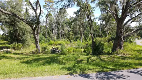 415 Judson Dr, Perry, FL 32348 photo 4