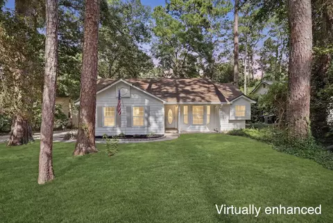 1611 Flint Ridge Ln, Tallahassee, FL 32312