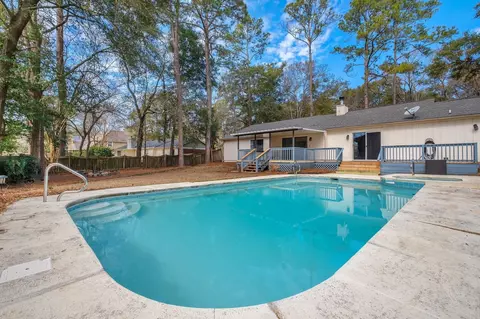 3141 N Shannon Lakes Dr, Tallahassee, FL 32309