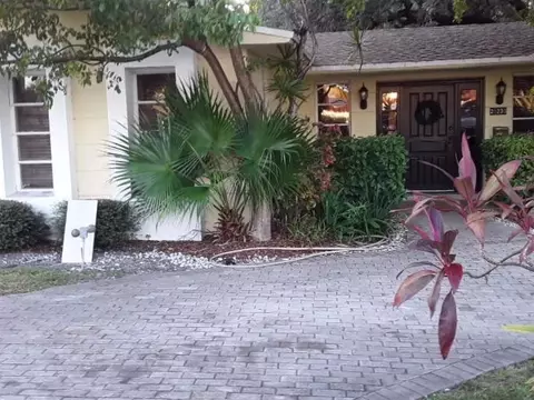 20230 Highland Lakes Blvd, Miami, FL 33179