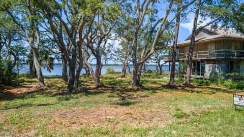 175 Harbor Cir, Alligator Point, FL 32346 photo 6
