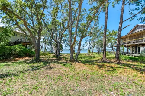 175 Harbor Cir, Alligator Point, FL 32346 photo 11