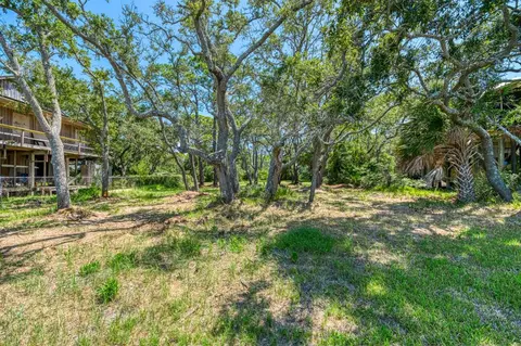 175 Harbor Cir, Alligator Point, FL 32346 photo 12