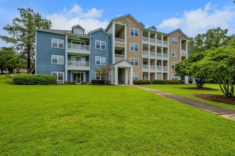 2801 Chancellorsville Dr #908, Tallahassee, FL 32312