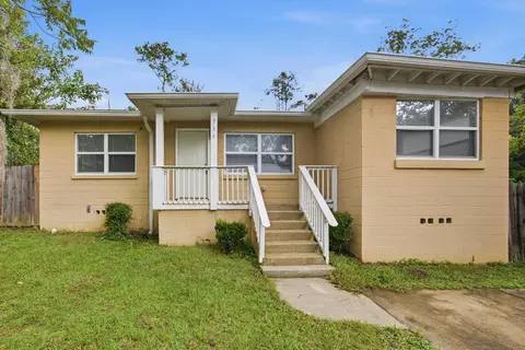 734 Putnam Dr, Tallahassee, FL 32301