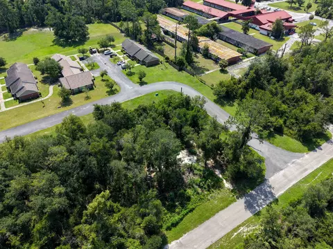 116 Stephens St, Perry, FL 32347 photo 4