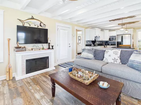 Living - 1640 Ezell Beach Rd, Perry, FL 32348 photo 2 of 2