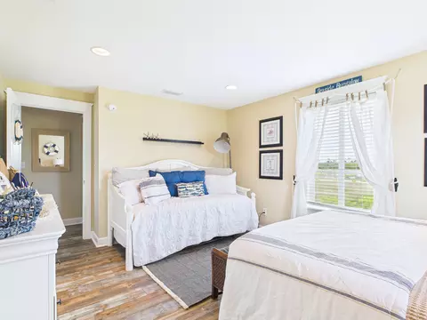 Bedroom - 1640 Ezell Beach Rd, Perry, FL 32348 photo 5 of 5