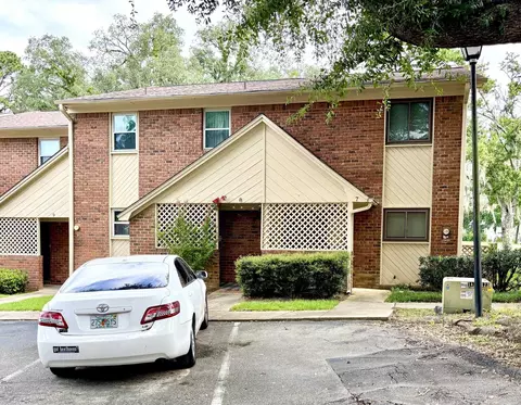 3207 E Shamrock St #7, Tallahassee, FL 32309