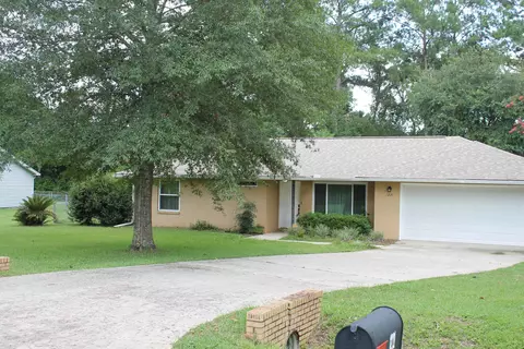 1221 Sedgefield Rd, Tallahassee, FL 32317