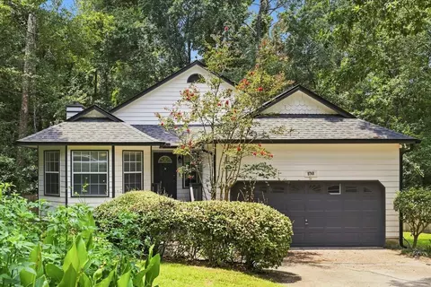 8748 Minnow Creek Dr, Tallahassee, FL 32312