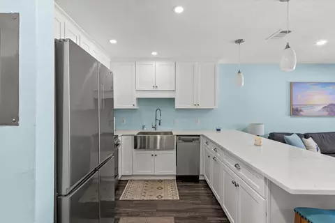 Kitchen - 903 NW Avenue A, Carrabelle, FL 32322 photo 2 of 4