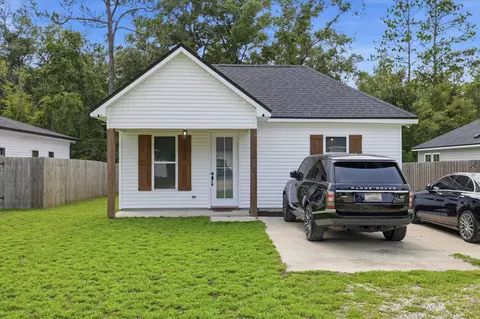24 Lm St, Crawfordville, FL 32327