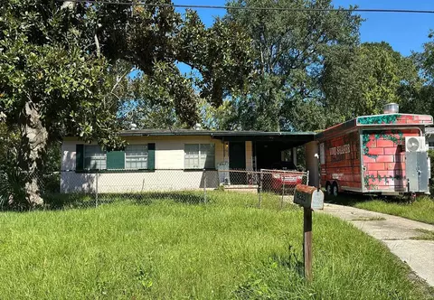 6263 Claret Dr, Jacksonville, FL 32210