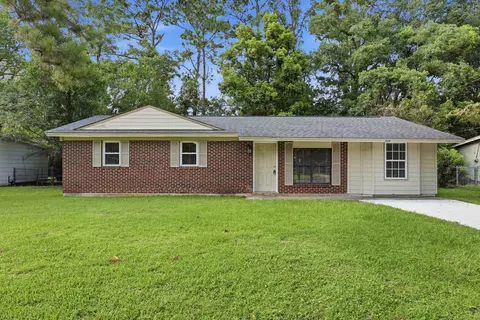 2114 Melanie Dr, Tallahassee, FL 32304