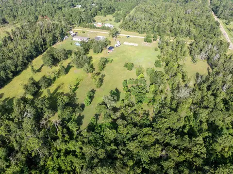 185 SE Reading Way, Lee, FL 32059 photo 2