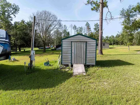 185 SE Reading Way, Lee, FL 32059 photo 17