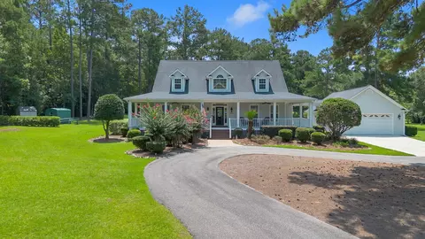 10056 Neamathla Trl, Tallahassee, FL 32312